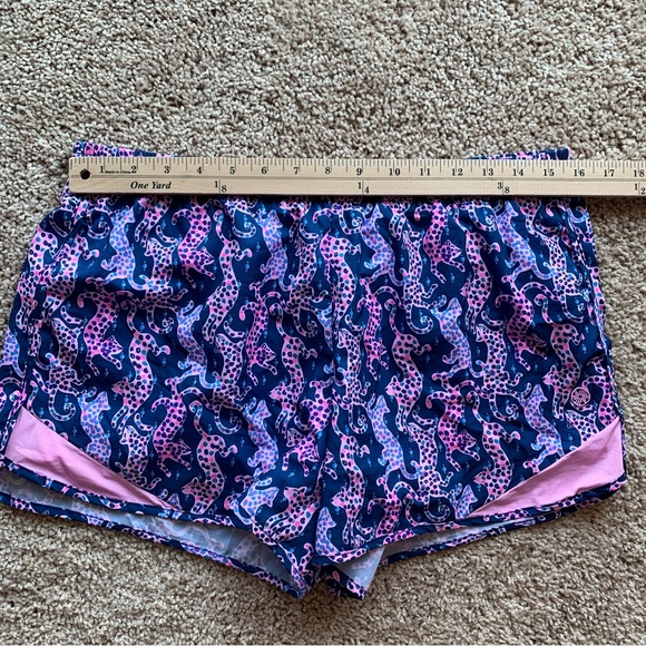 Lilly Pulitzer Luxletic Shorts Medium Cheetah Leopard Blue Pink Purple Lined - Picture 8 of 11